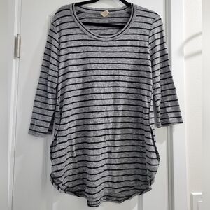 Faded Glory Black & Gray Striped 3/4 Sleeve Tee Tunic Top